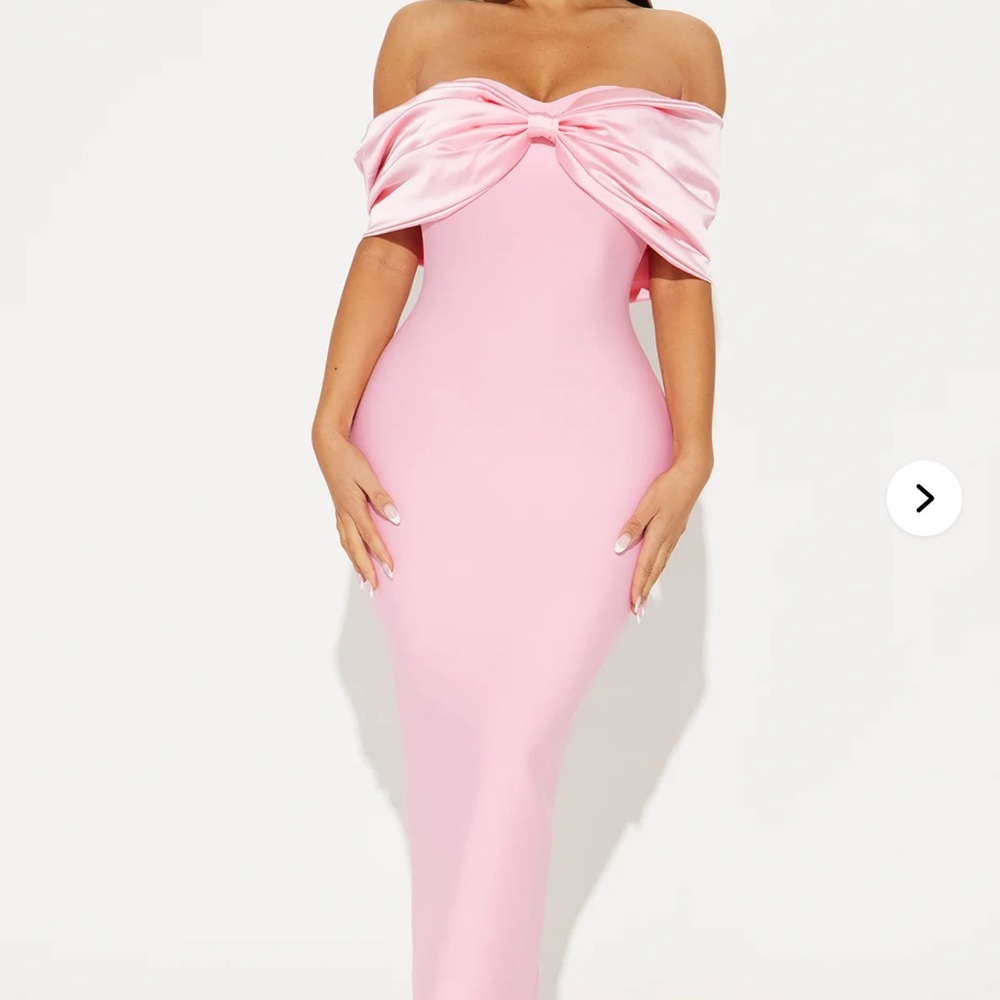 Chic Off-Shoulder Pink Midi Dress